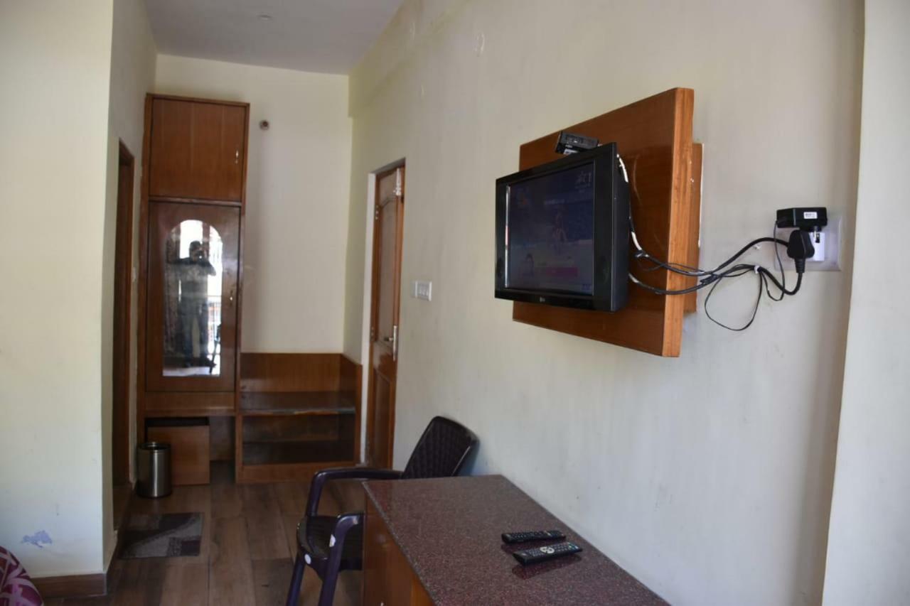 Misty Woods Hotel Dharamshala Luaran gambar