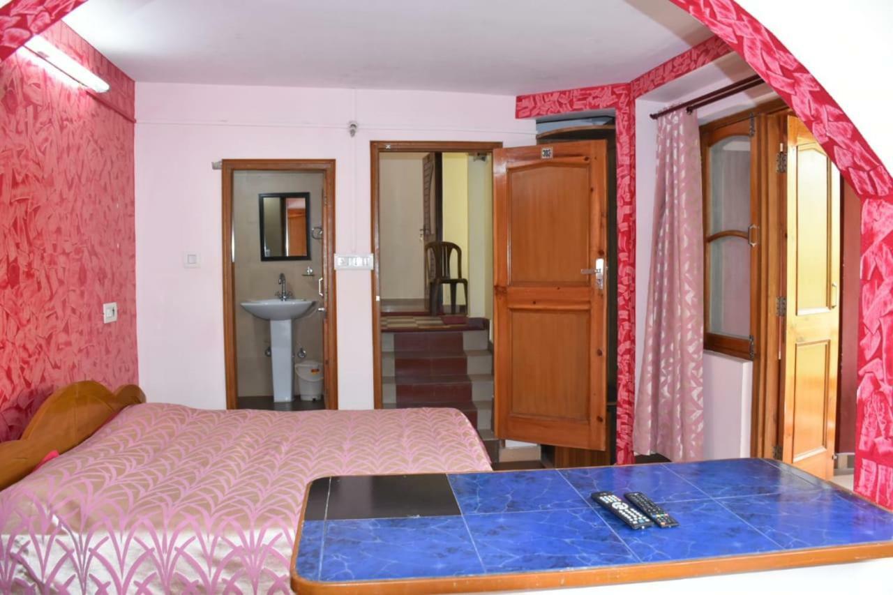 Misty Woods Hotel Dharamshala Luaran gambar